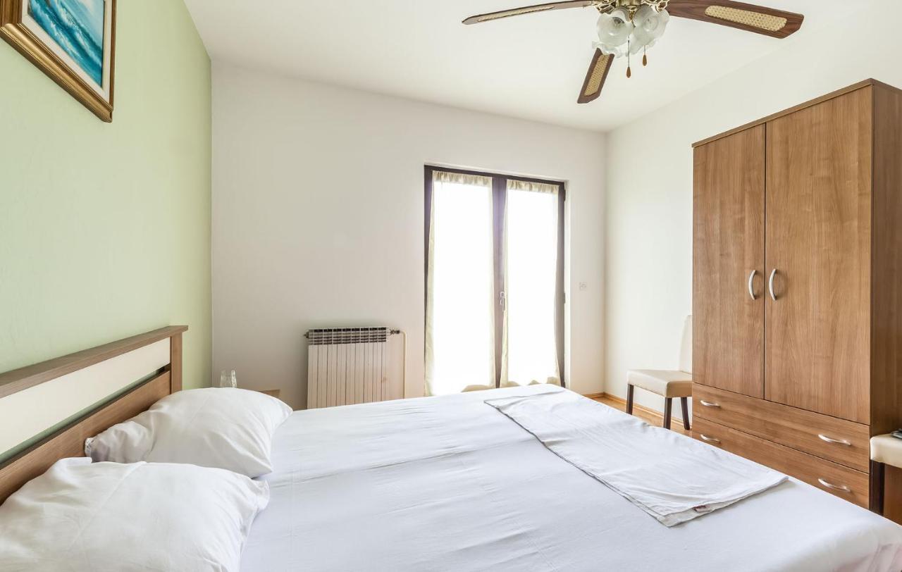 Apartamento Milo Poreč Exterior foto